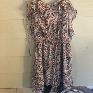 BCBGeneration Romper Size Large